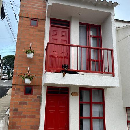 萨兰托Casa Roma - La Tranquilidad Del Campo En La Ciudad - Rnt 1 0 8 1 3 7-别墅 外观 照片